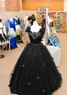 服飾やデザイン画など100点　江別高生が16、17日に作品展