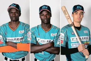 作家、臼井吉見の「安曇野」復刊 長編大河小説、半世紀ぶりに：北海道