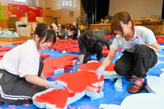 「ジョインアライブ」でアート　岩教大生が協力　地域住民活動に参加