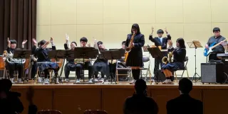 地域に感謝の音色　雄武高と雄武中の吹奏楽部が定演