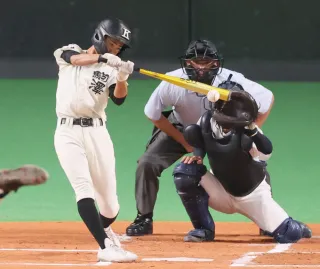 秋の高校野球全道大会 駒大苫小牧、決勝進出ならず：北海道新聞