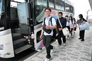 根室の中学生5人、北方領土問題学ぶ　ゆかりの滋賀へ出発