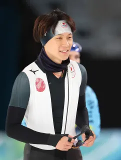森重、主役の自覚　ミラノ五輪開会式で旗手　スピード500メートルエース