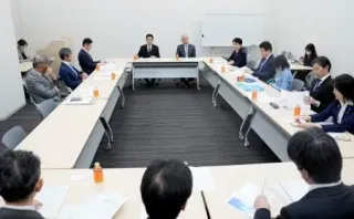 大阪延伸ルート、自維が再検討へ　北陸新幹線整備委