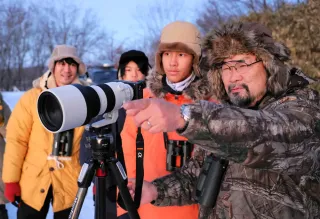 タンチョウ保護活動こそ釧根の観光資源　ガイド・写真家の安藤さんに聞く