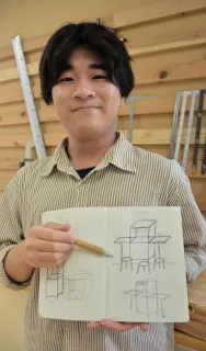 屋台で町民と交流　武蔵野美大の松浦さん、森町で卒業研究