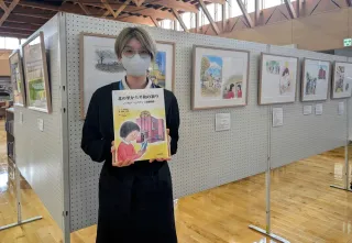 少女の被爆体験　絵本原画で回顧　道協会、雄武で巡回展