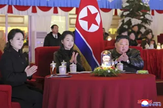 金正恩氏娘「ジュエ」氏、露出急増　謎多き素性も高まる存在感　北朝鮮初の女性後継者へ血統アピールか