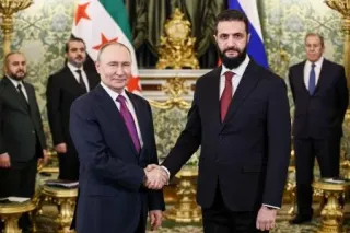 ロシア軍の駐留継続協議か　プーチン氏とシリア大統領