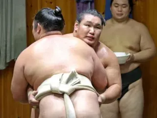 横綱豊昇龍、軽めの稽古にも収穫　「動きの確認」で3勝5敗