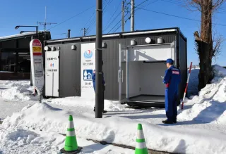 防災用コンテナ型トイレ　ニセコ道の駅に道内初設置　運搬可能、平時はバス待合室