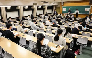 衆院選、道内受験直撃　遊説の音「どうしてこの時期に」　高校無償化「先行き見えず」