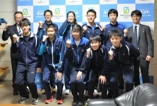 全国中学校スケート・スキー大会へ 鹿追、新得、清水の中学生、健闘