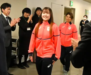 名寄出身・五十嵐瑠奈選手、勝利へ意気込み　市長らを表敬　ミラノ五輪・フリースタイルスキーエアリアルで出場へ