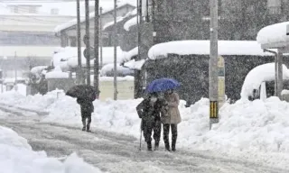 大雪被害、2月も警戒を　北極の寒気、長期居座り