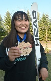 スキー国際大会で優勝した札幌の中学２年生　高瀬（たかせ）アリスさん