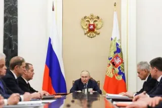 ロシアの軍事製品輸出、2兆円超　昨年、30カ国以上に供給