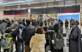 北海道内、1日夜から石狩地方で大雪　JR、エアポートなど124本運休　2日朝のラッシュ時も間引き運転へ