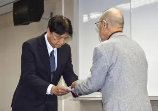 神戸中3死亡で調査報告書　いじめ認定も直接関連不明