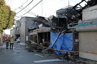 大阪で住宅火災、2人死亡　高齢きょうだい連絡取れず