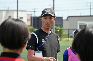 全道優勝の道大谷室蘭高女子サッカー部監督　石井一矢（いしい・かずや）さん