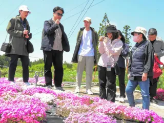 支局長だより＞海外から職員 観光の架け橋に 木古内・安藤徹：北海道