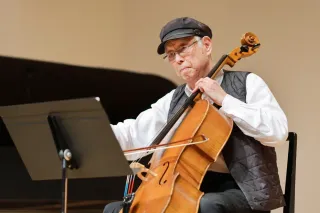「最後の演奏会」覚悟の調べ　87歳土田英順さん　元札響首席チェロ奏者