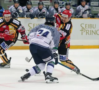 Rイーグルス、延長戦で東北逆転し、2年連続の決勝へ　アイスホッケー全日本選手権　21日に3連覇狙う日光と対戦